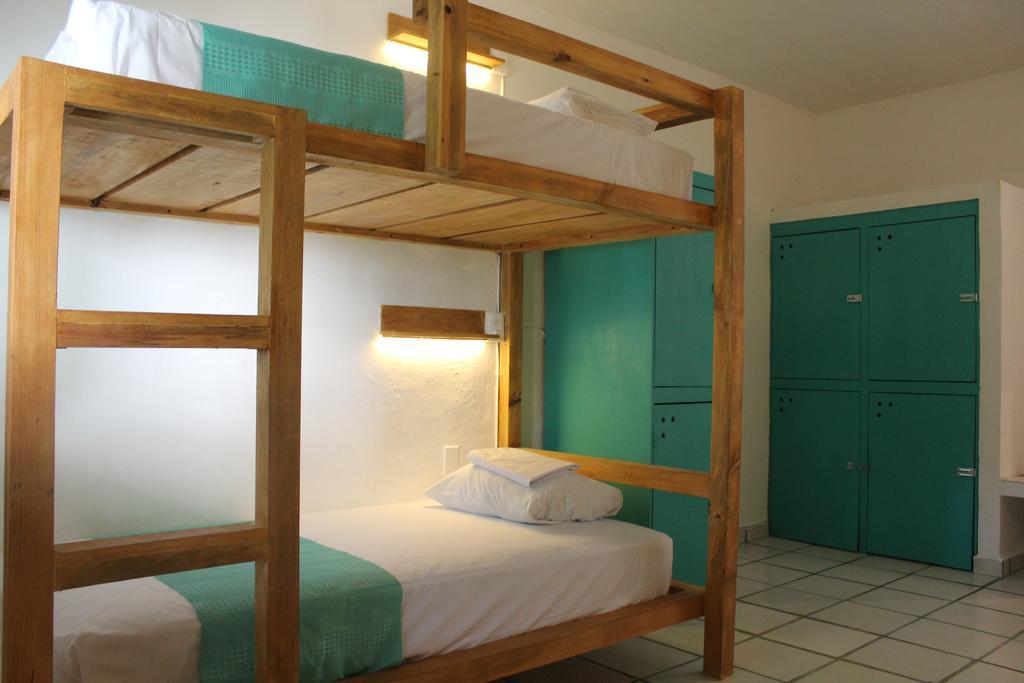 Hostal Mx 5Th Avenue Плая дел Кармен Стая снимка